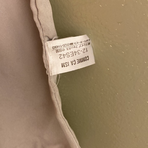 Light gray silky scarf - Picture 5 of 5